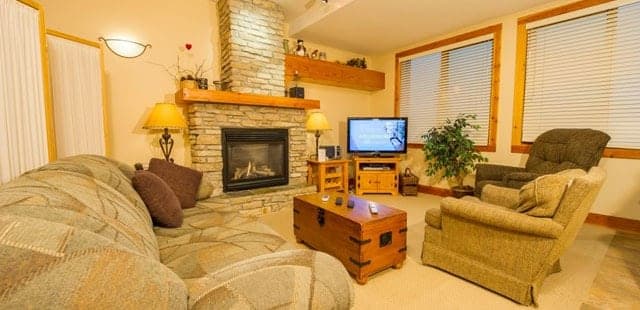 Grizzly Lodge