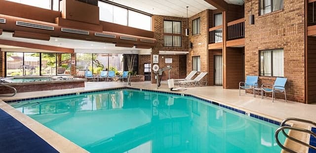 Best Western Plus Landmark Inn
