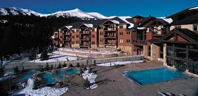 Grand Timber Lodge