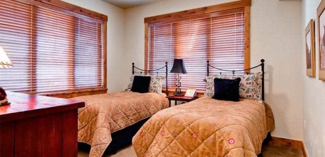 Emerald Lodge at Trappeurs Crossing