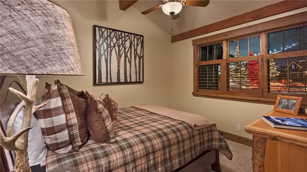 Elkstone Chalet