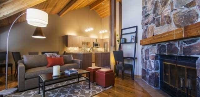 Ontario Lodge