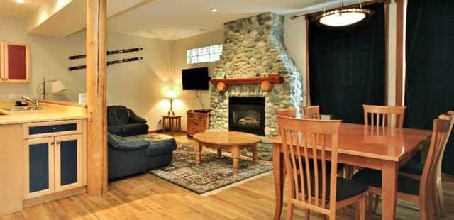 Polar Peak Lodge