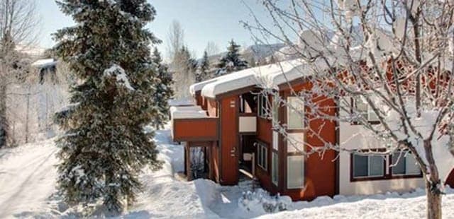 Atelier Condos