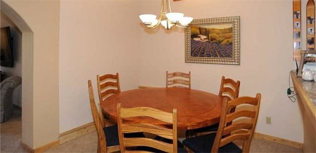 Ten Mile Suites