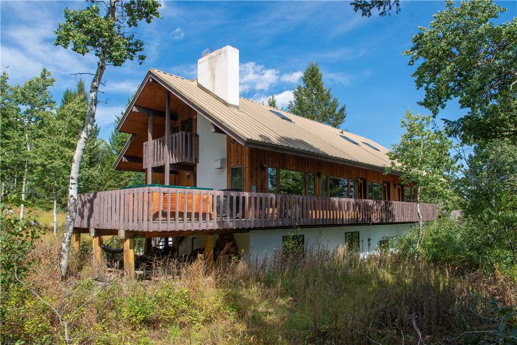 Exterior w/ Wrap Around Deck
