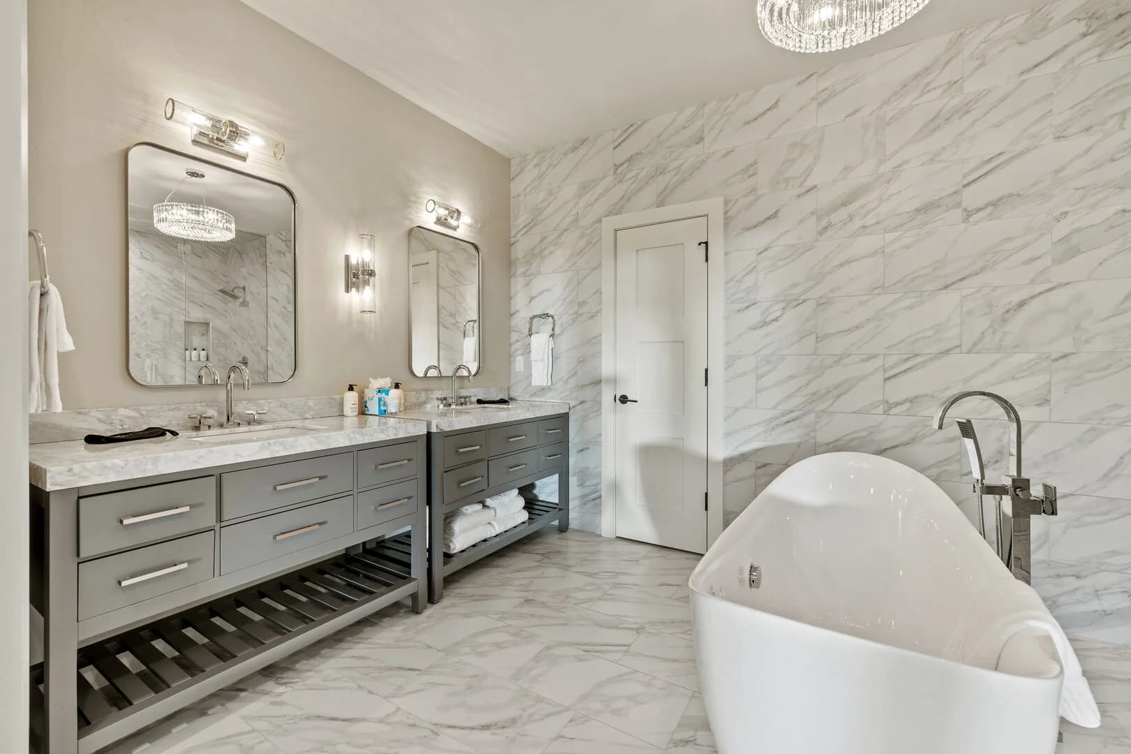 Master Bathroom - Vanity
