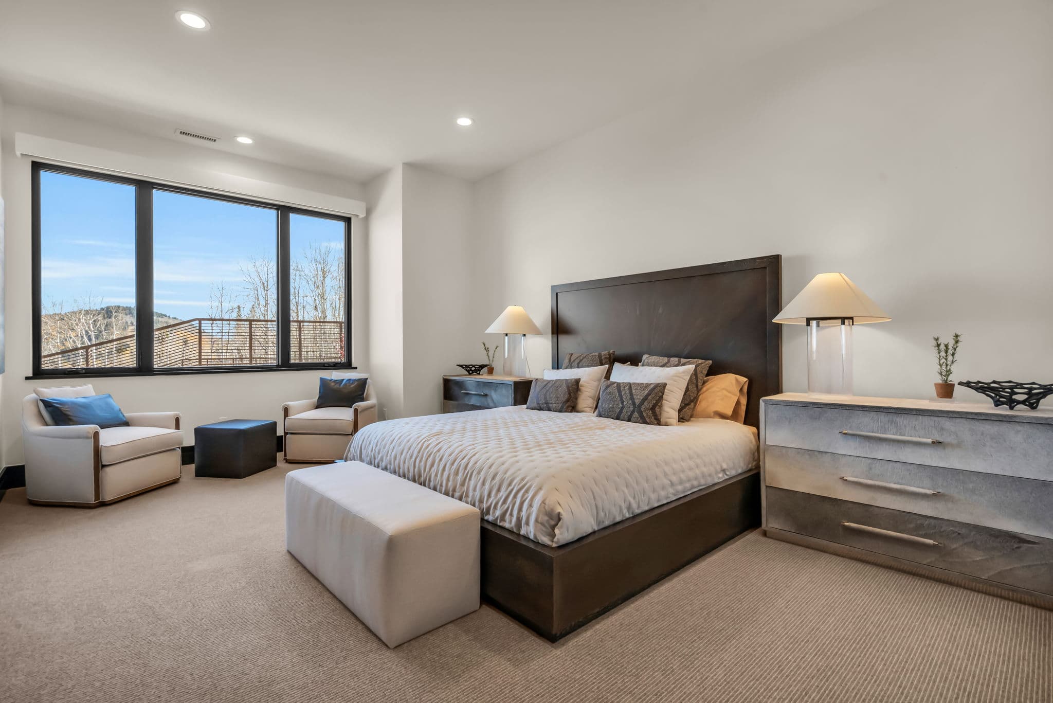 Sleigh Bed, Accent Chairs, Bedside Table, and Bed Bench