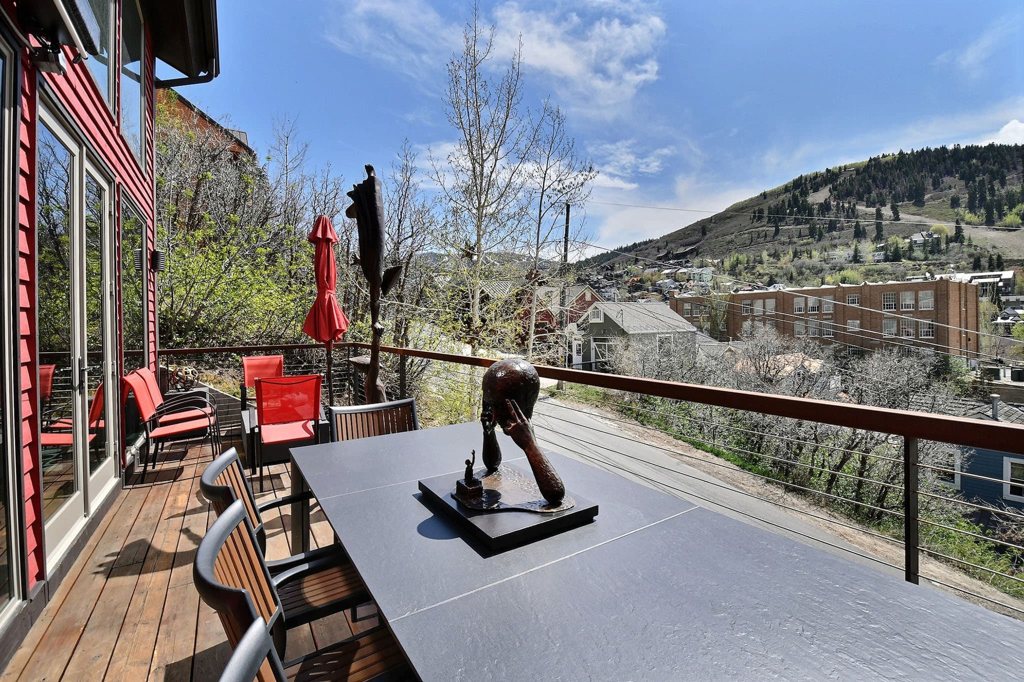 Outdoor Seating, Table, Mountain Views at Main Street Retreat