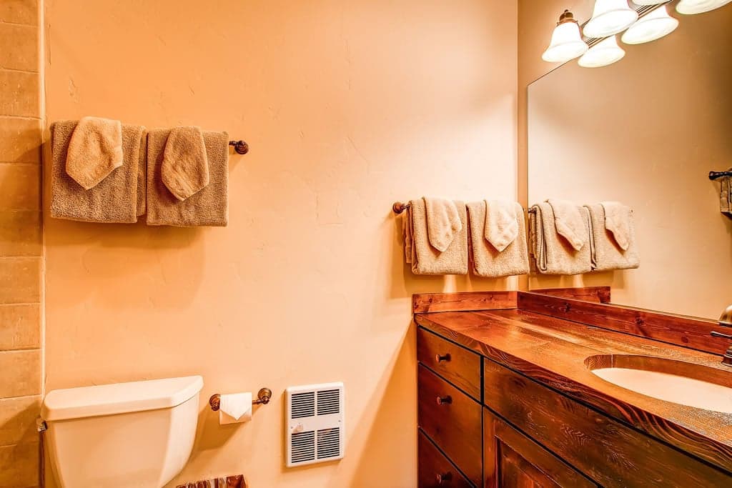 Bathroom - Bear Lodge - Breckenridge Vacation Rental