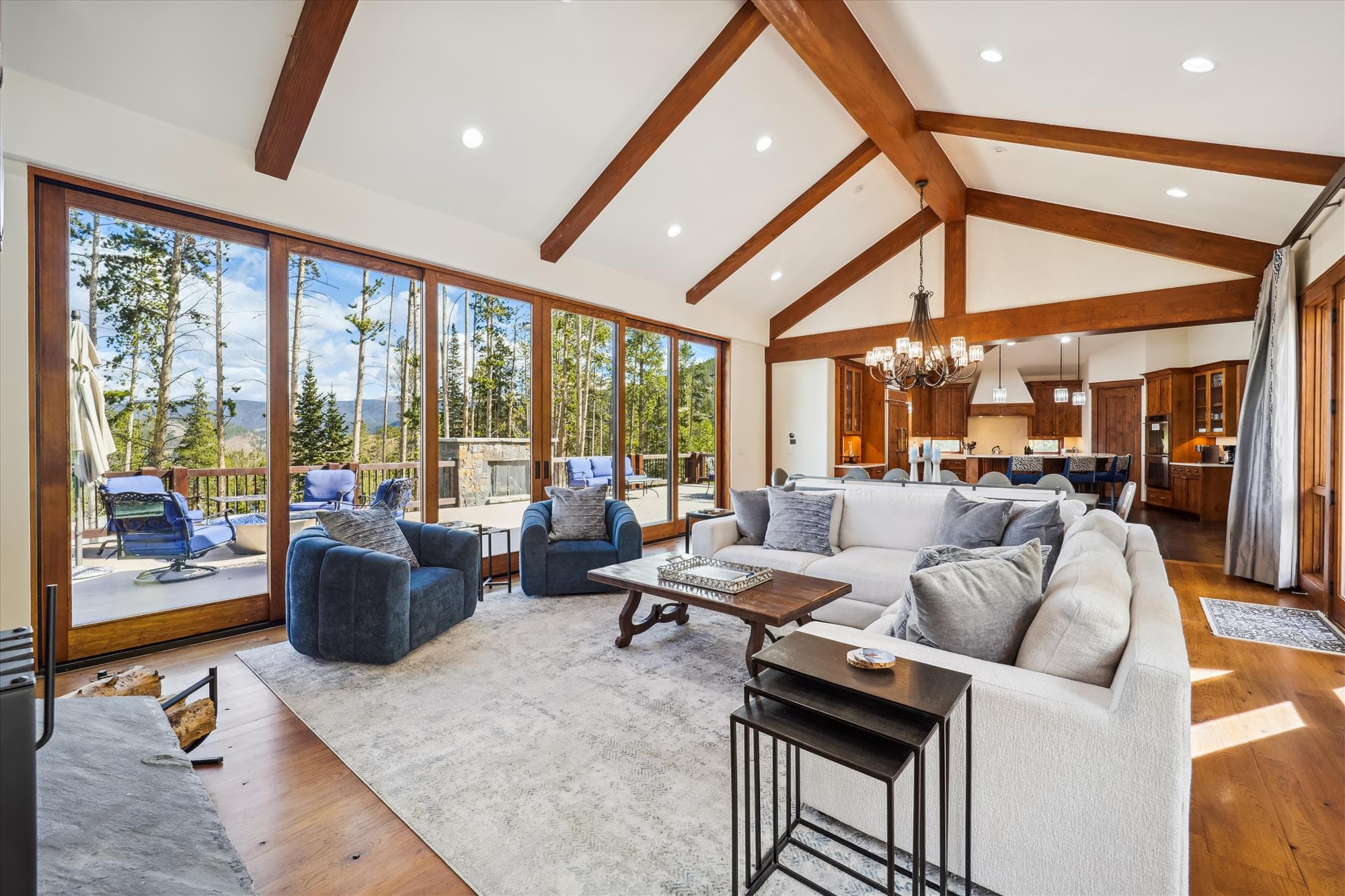 Living Area - Highlands Hideaway - Breckenridge Vacation Rental