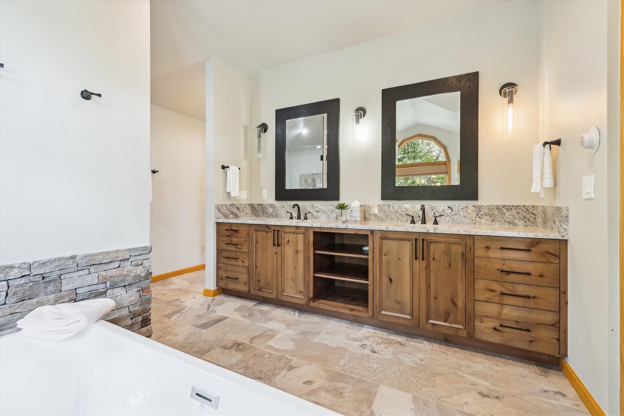Bathroom - Mountain View Lodge - Breckenridge Vacation Rental