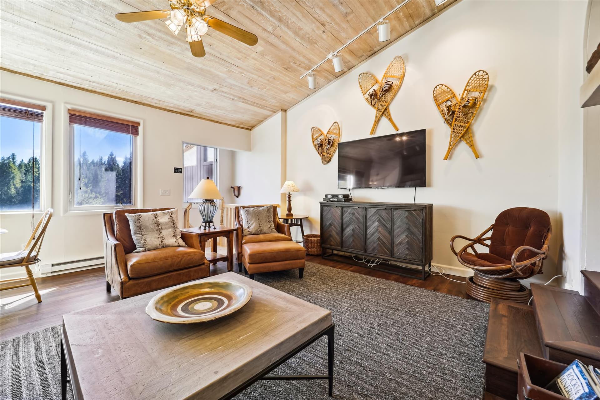 Living Room, Snowflake Lookout, Breckenridge Vacation Rental