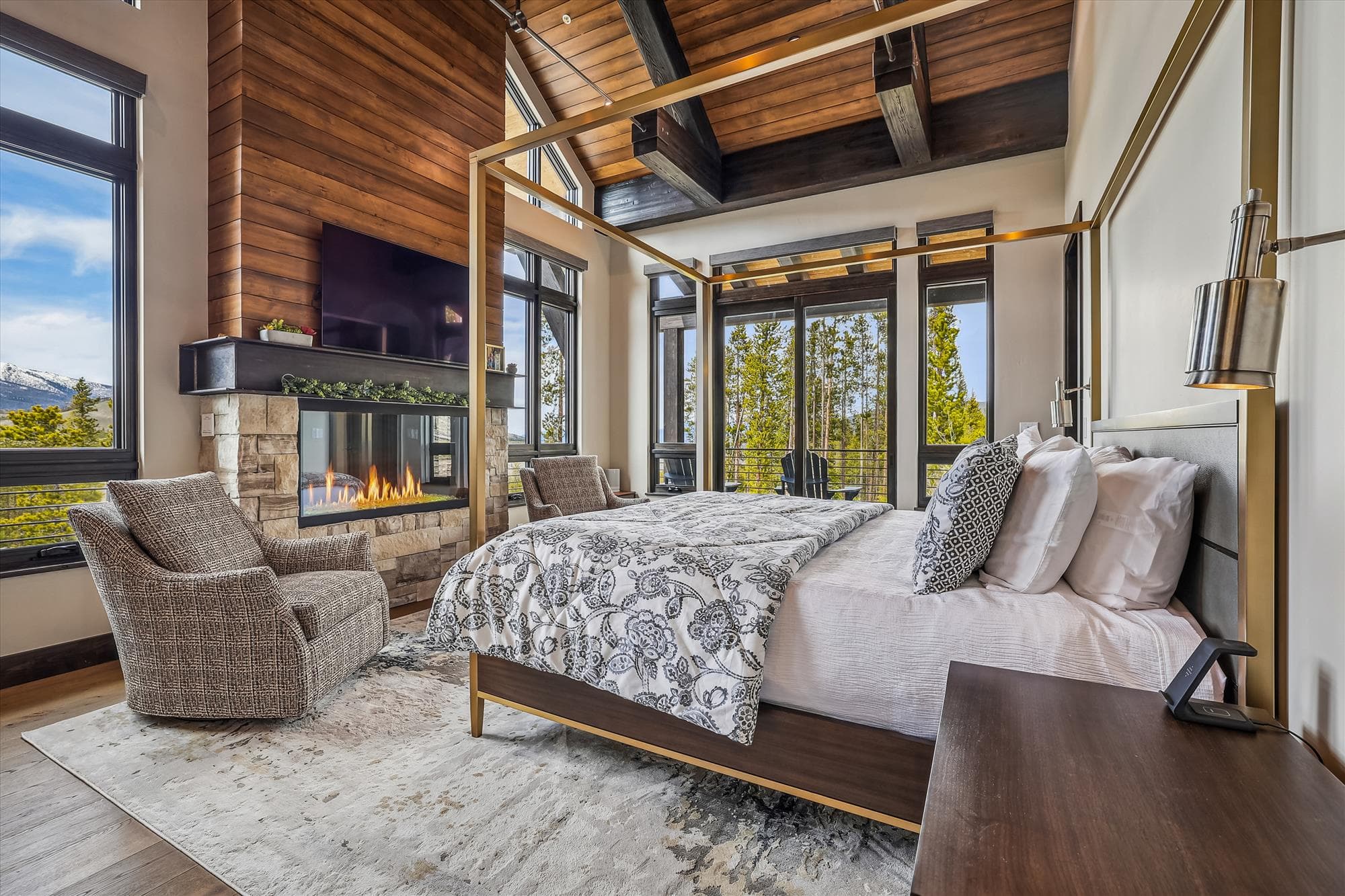Bedroom, The Crowne Summit, Breckenridge Vacation Rental