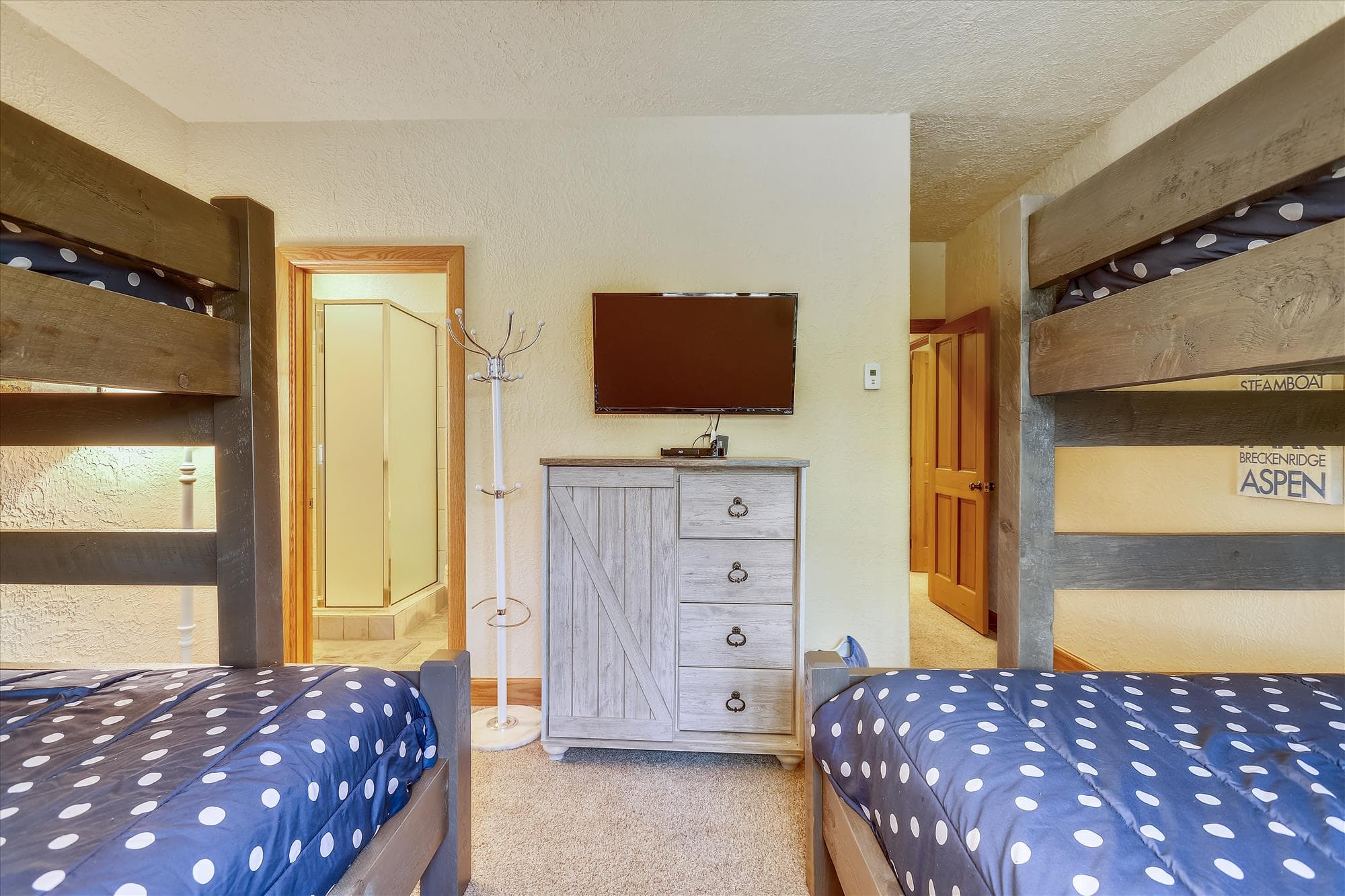 Bedroom - Evergreen Lodge - Breckenridge Vacation Rental