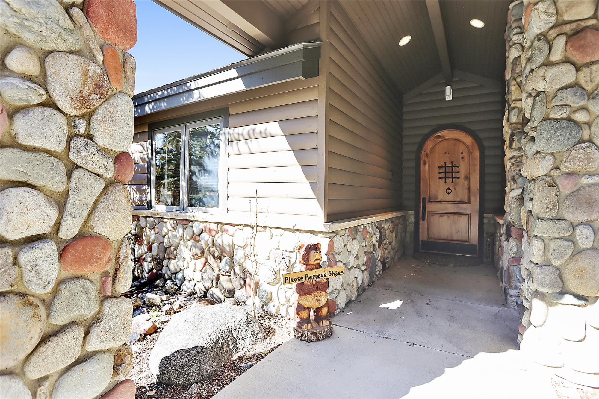 Entry - Evergreen Lodge - Breckenridge Vacation Rental