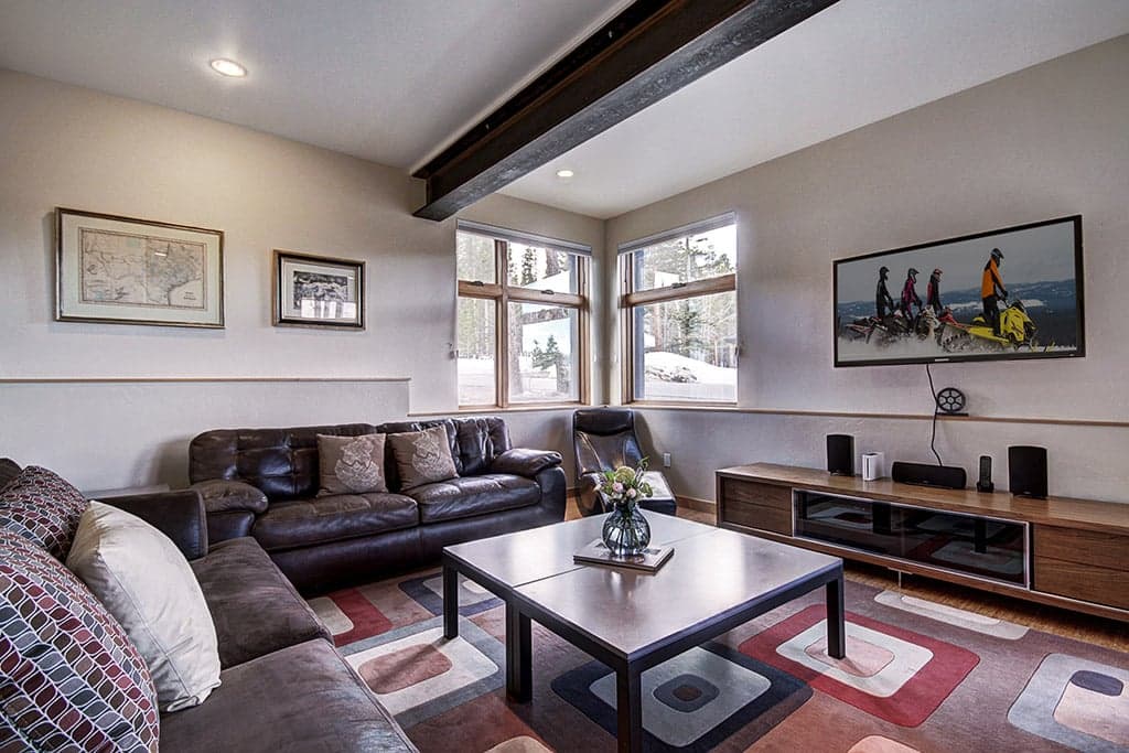 Living Area - Cloud Cabin - Breckenridge Vacation Rental