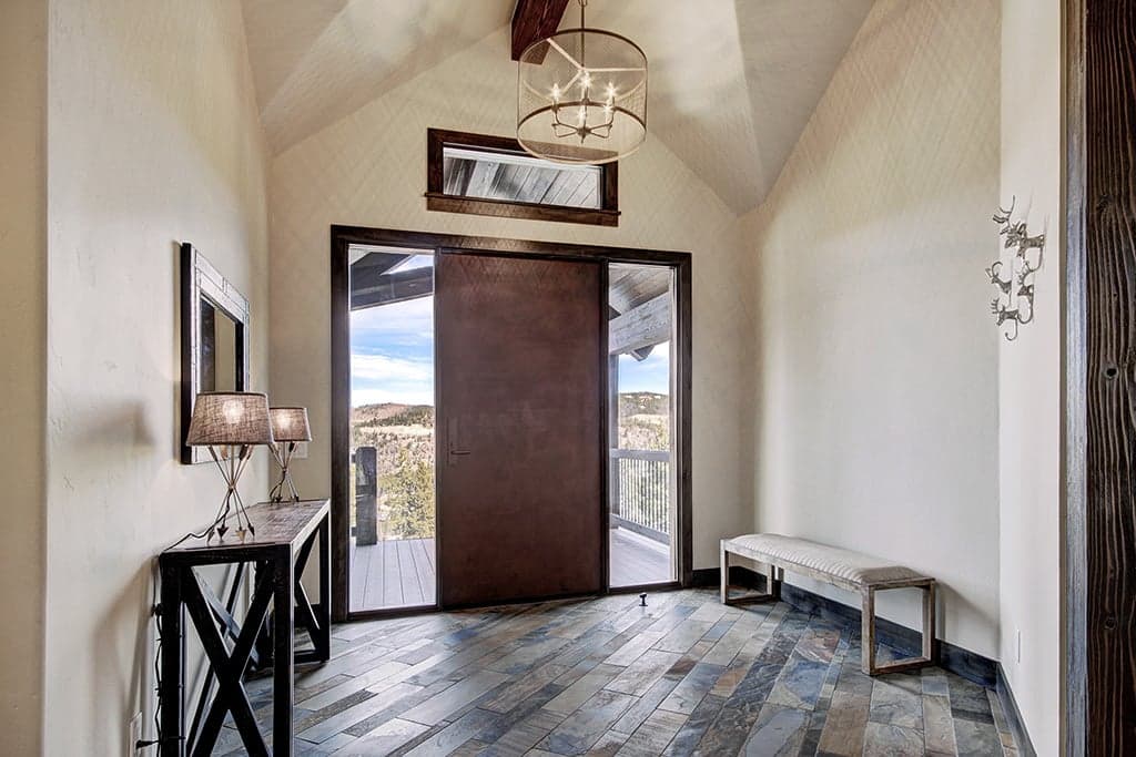 Entry - Hawk's Hideaway - Breckenridge Vacation Rental