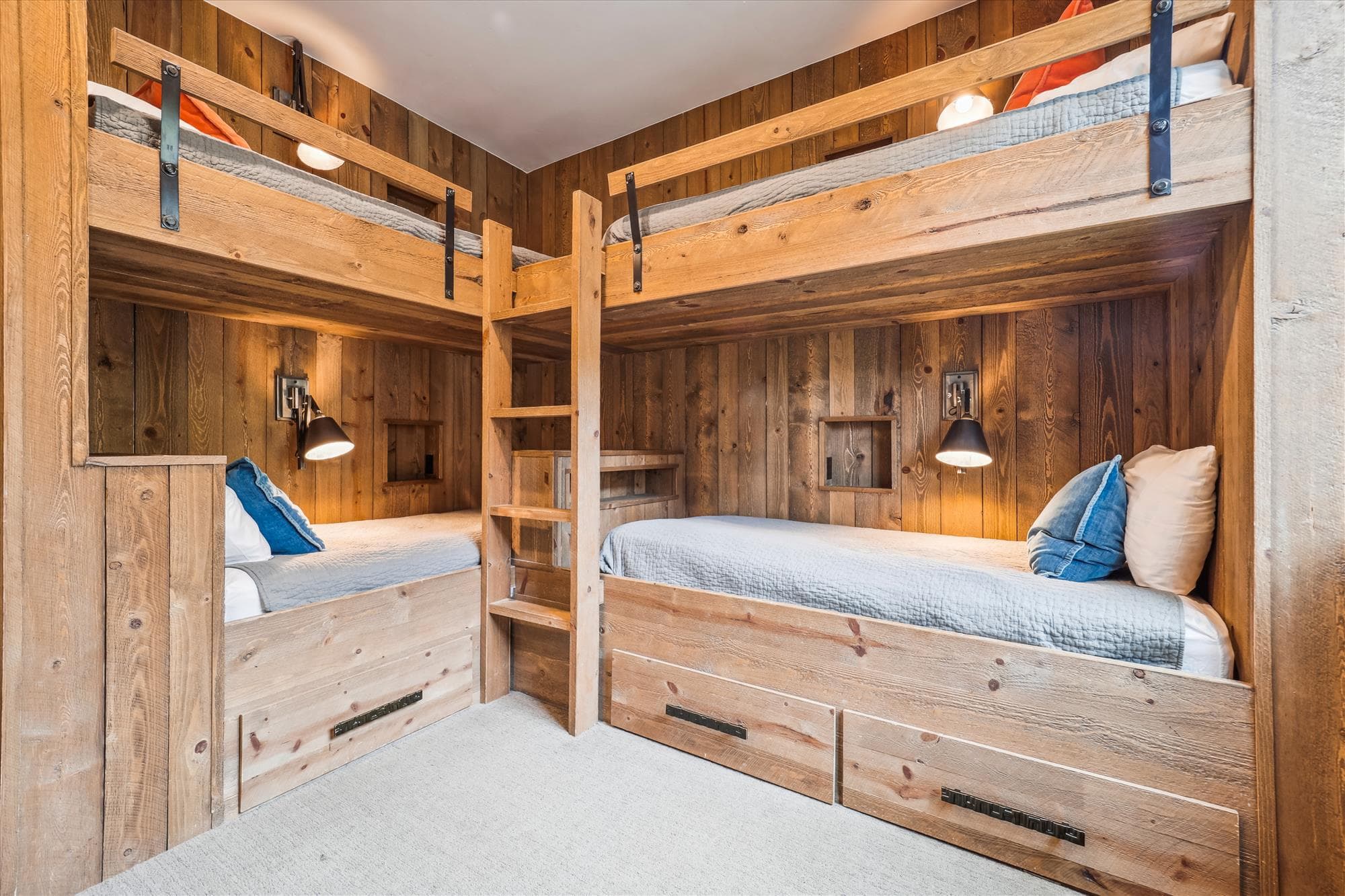 Bedroom - Highwoods at Shock Hill - Breckenridge Vacation Rental