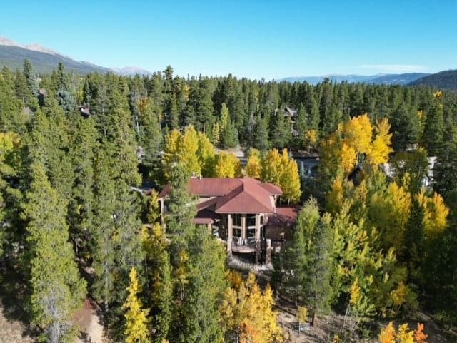 Exterior - Lookout on Christie Lane - Breckenridge Vacation Rental