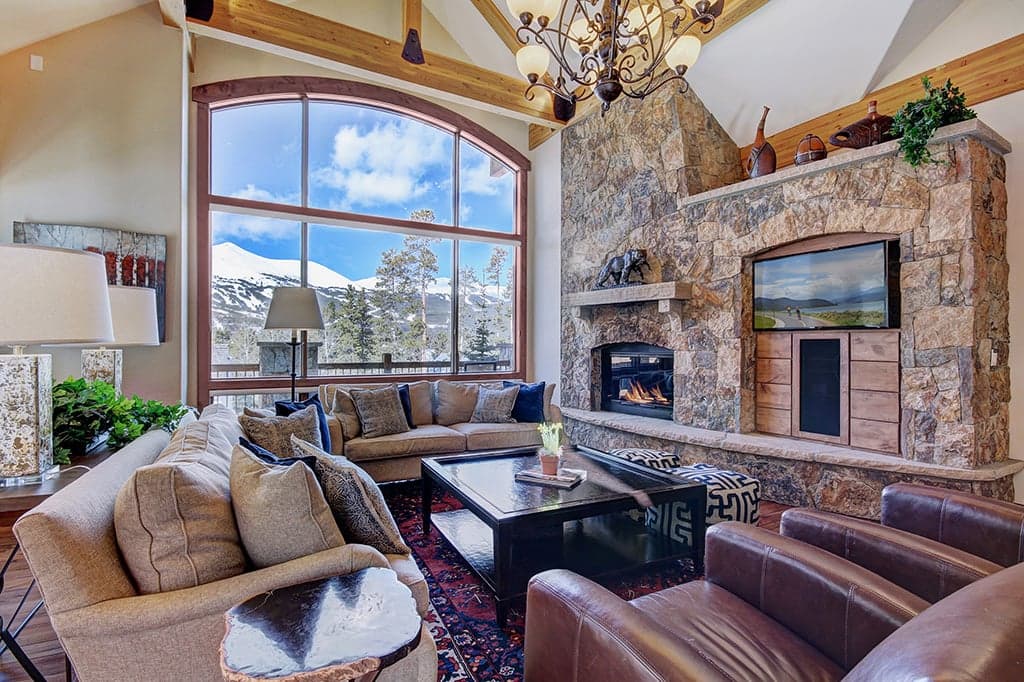 Living Area - Mountain Majesty Manor - Breckenridge Vacation Rental