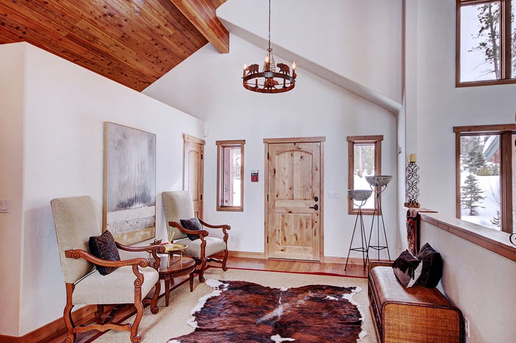 Entry - Pine Needle Lodge - Breckenridge Vacation Rental