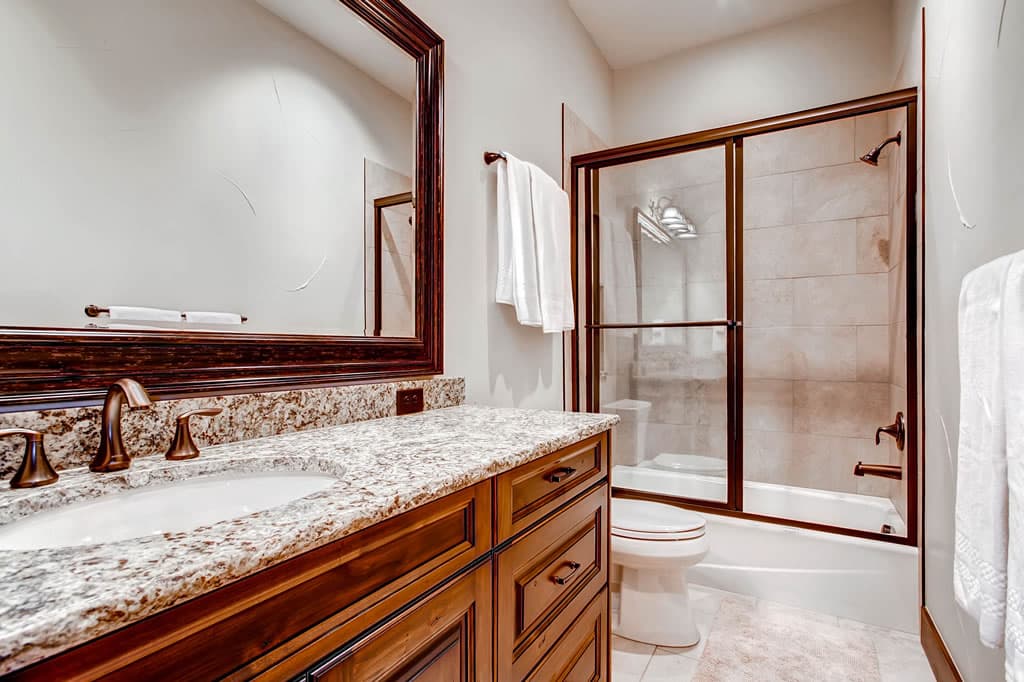 Bathroom, Three Sisters Lookout, Breckenridge Vacation Rental