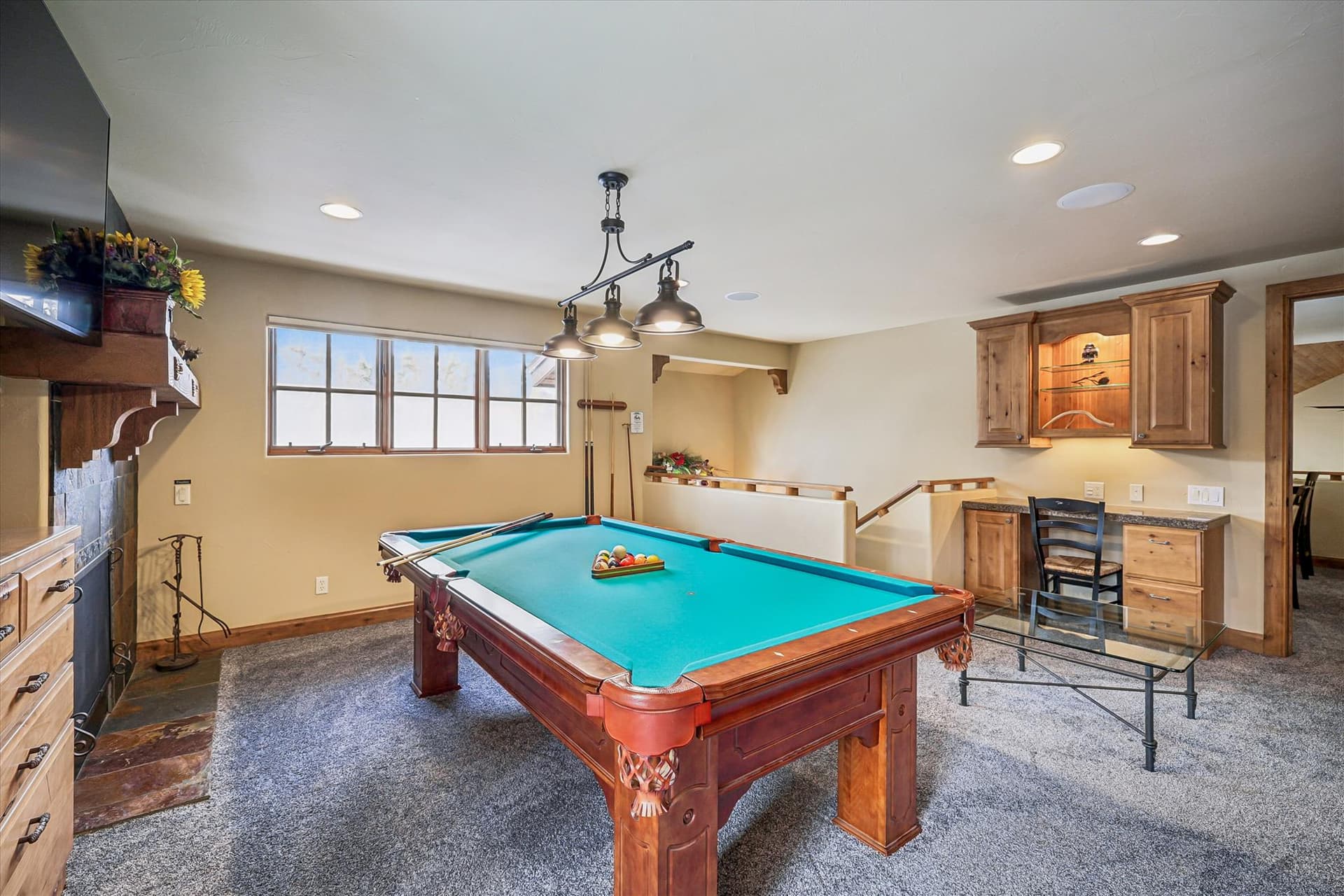 Family Room, Snow Mansion, Breckenridge Vacation Rental