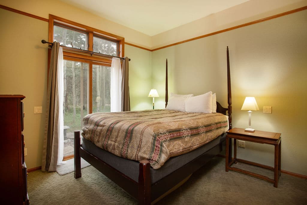 Bedroom - Streamside Lane - Frisco Vacation Rental