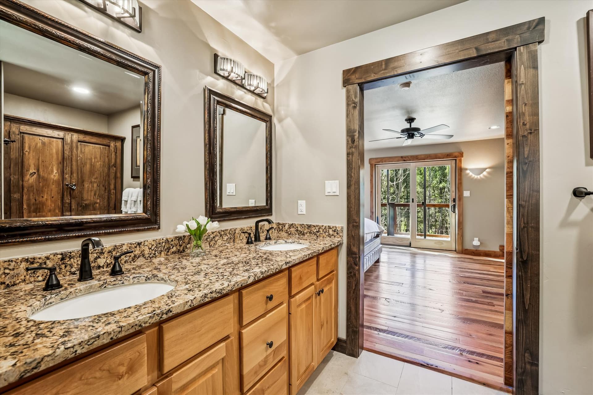 Bathroom - Mountain Serenity Retreat - Blue River Vacation Rental