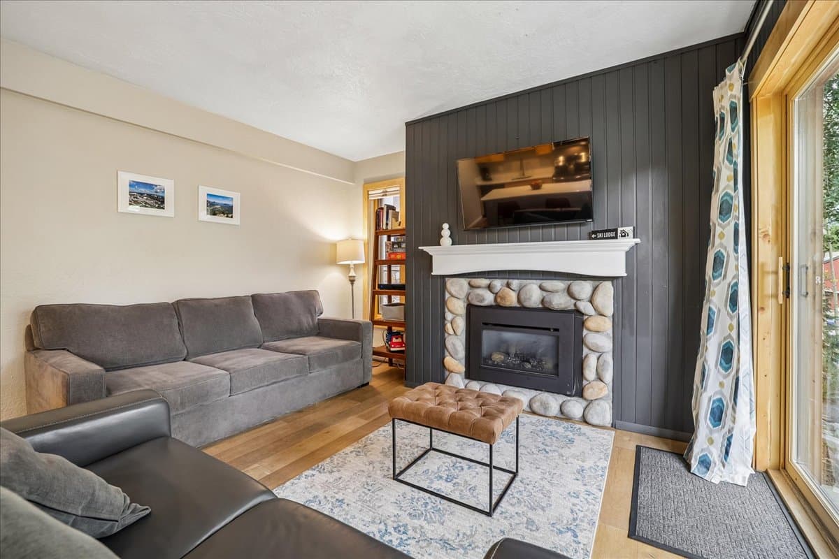 Living Area - Lances West 9 - Breckenridge Vacation Rental