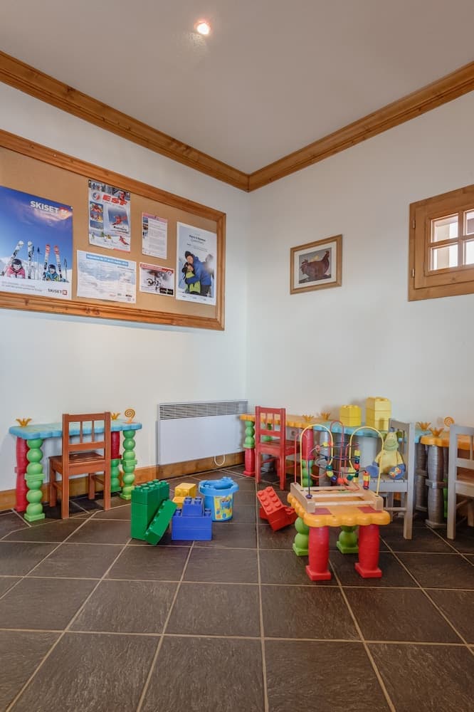 Children’s Play Area - Indoor