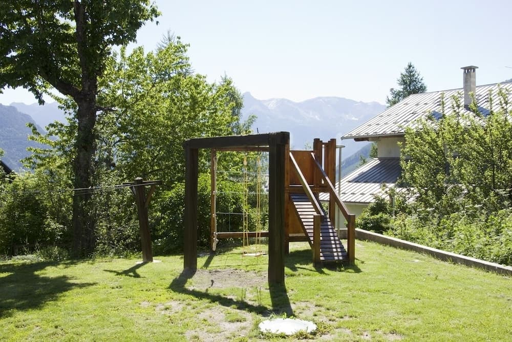 Children’s Play Area - Outdoor