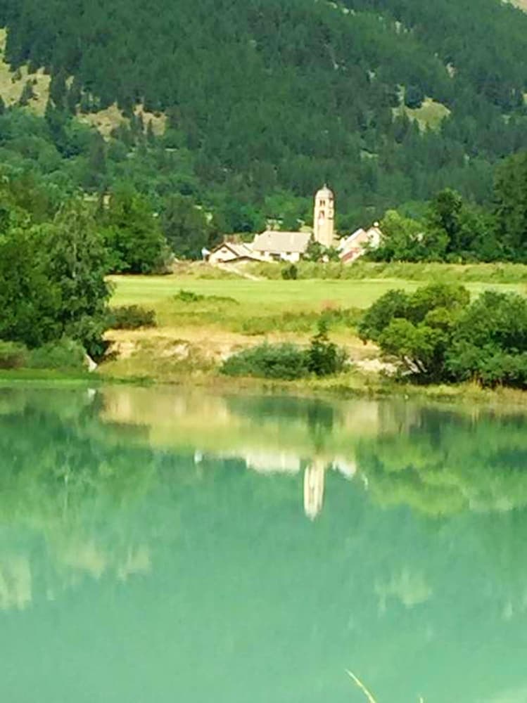 Lake View