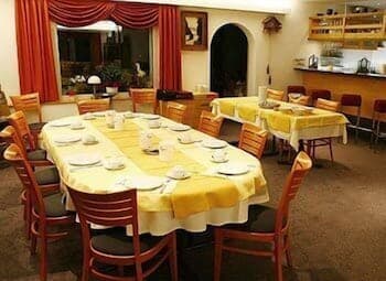 Family Dining