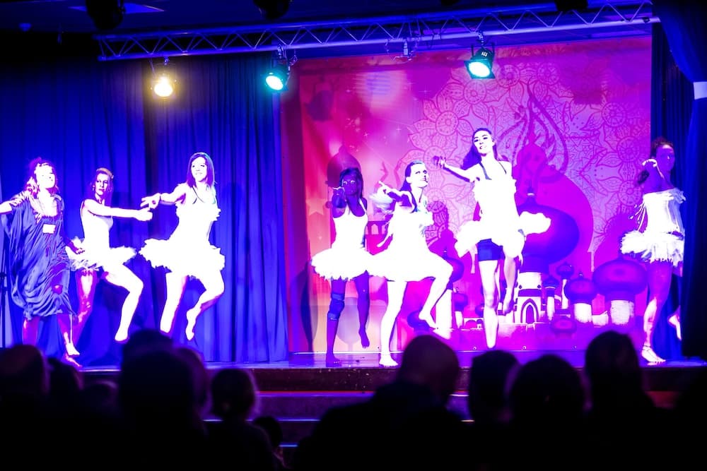 Theater Show