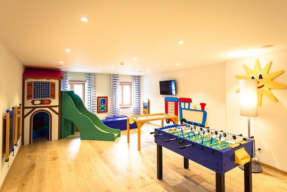Children’s Play Area - Indoor