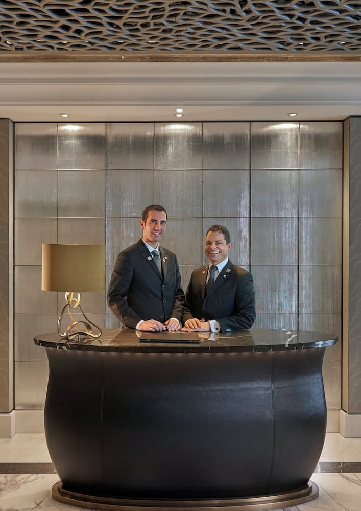 Concierge desk