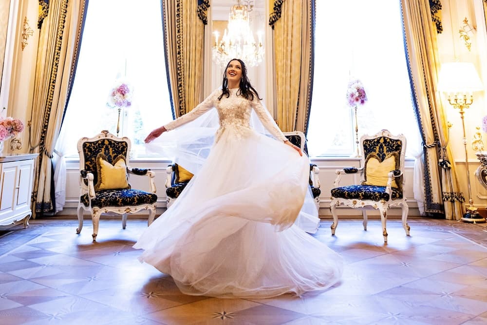 Indoor wedding