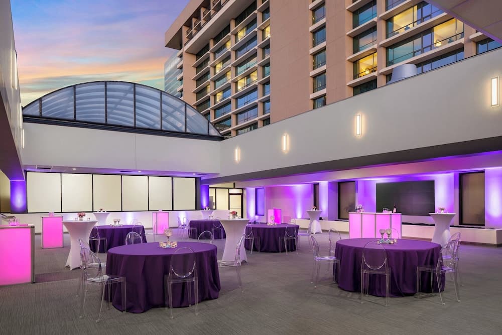 Meeting facility