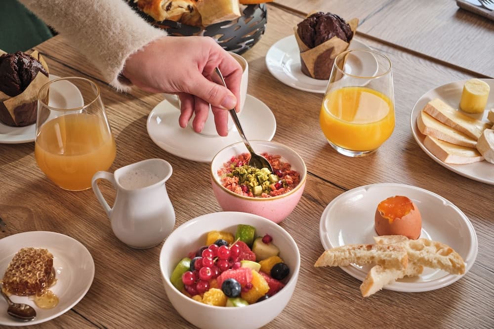 Breakfast meal