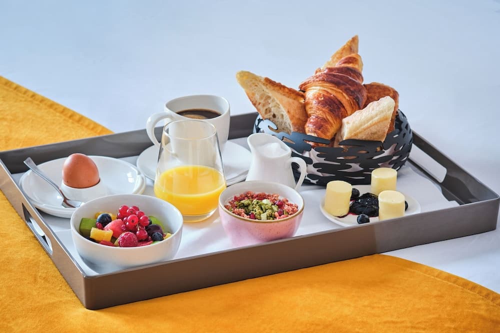 Breakfast meal