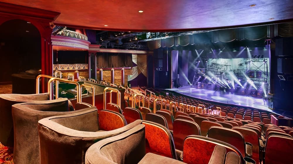 Theater show