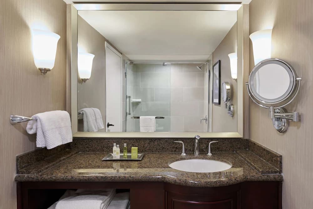 Bathroom shower