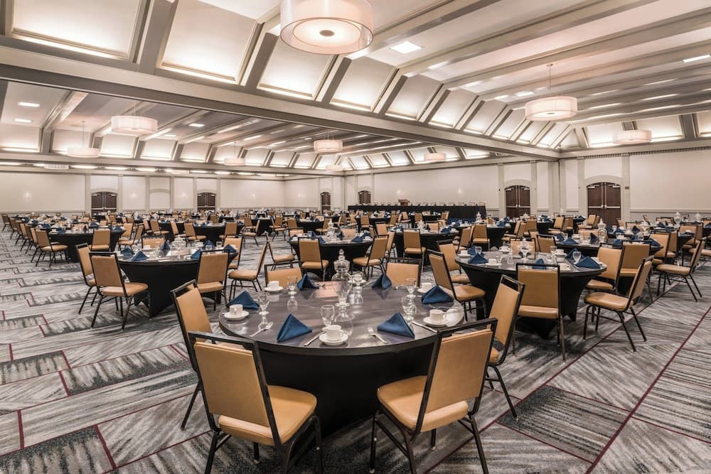 Meeting facility