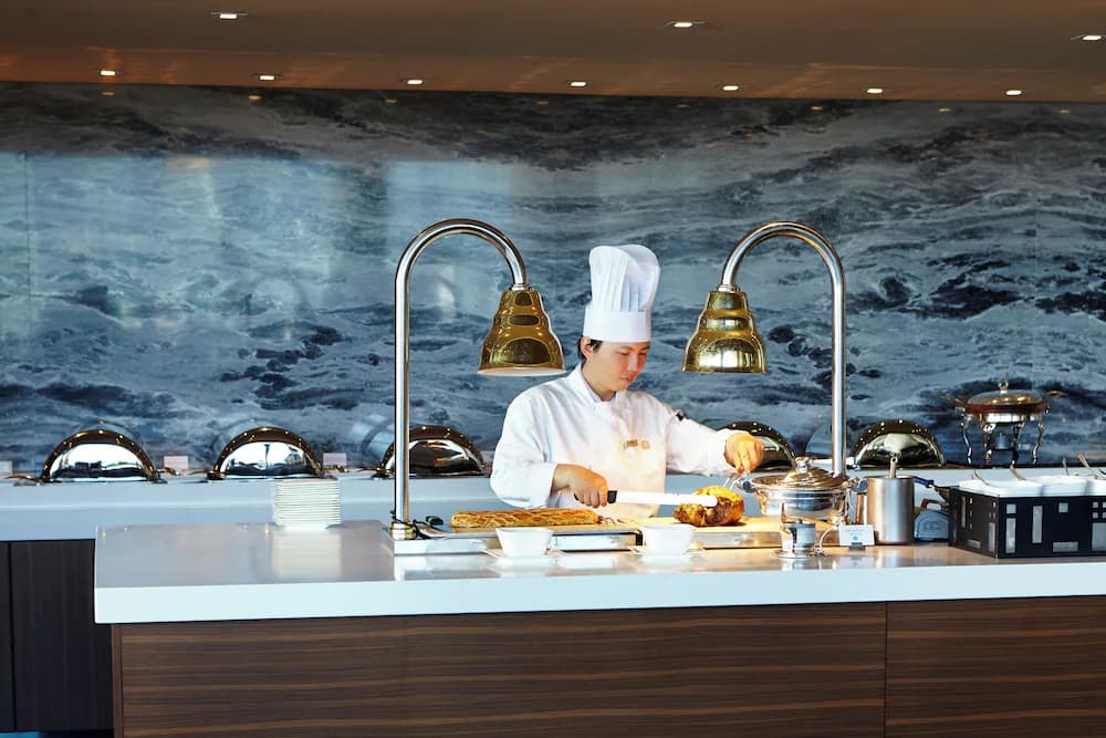 Breakfast buffet