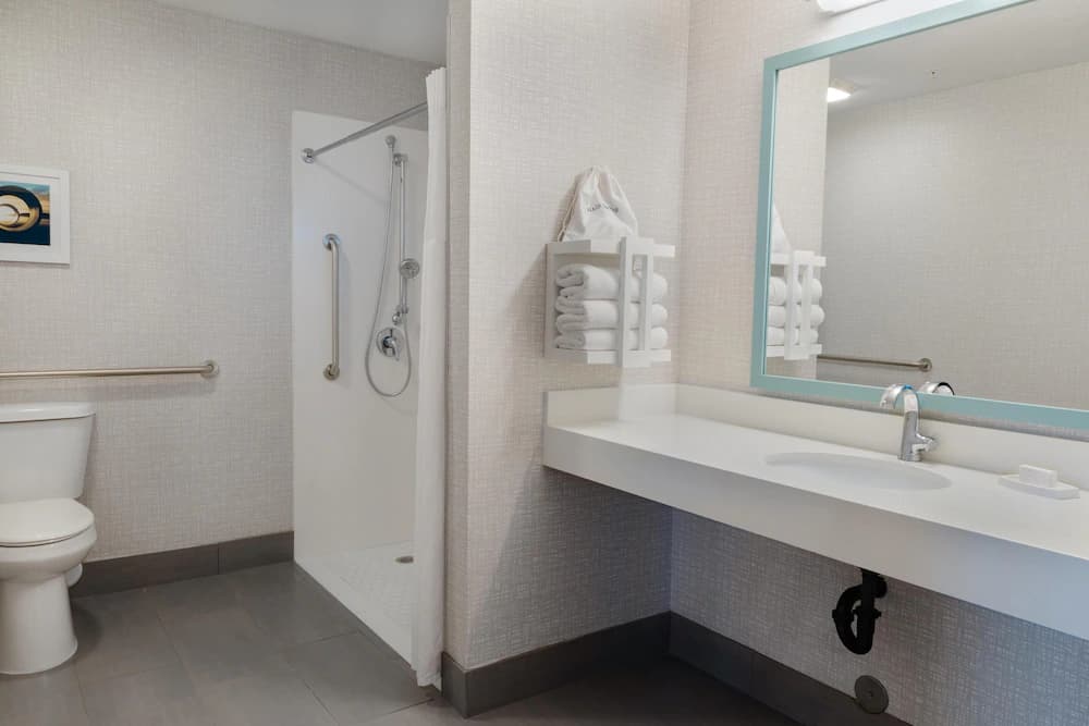 Bathroom shower