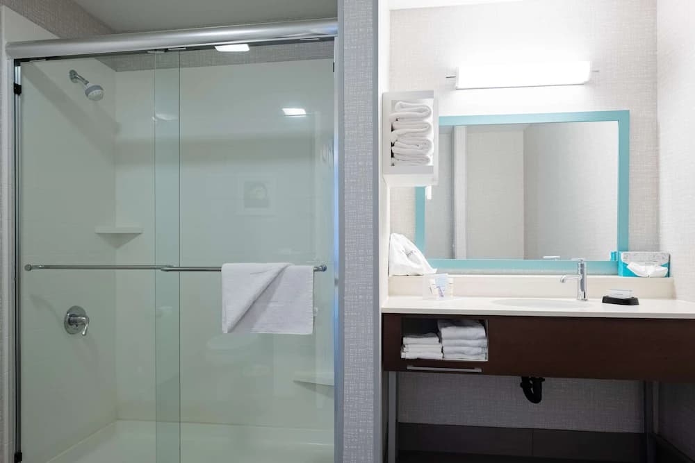 Bathroom shower