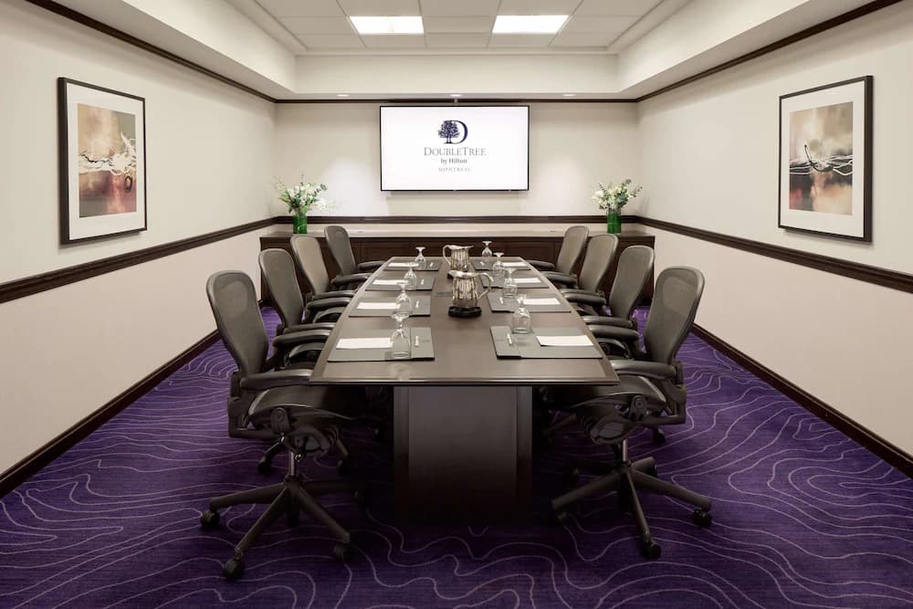 Meeting facility