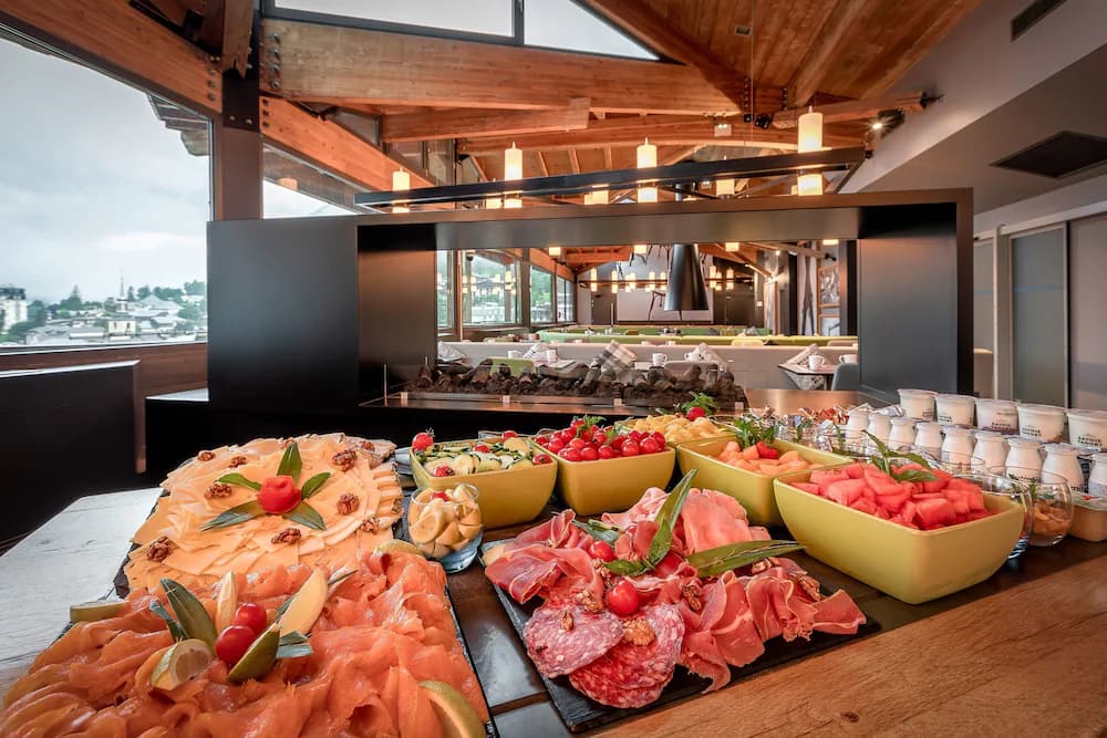 Breakfast buffet